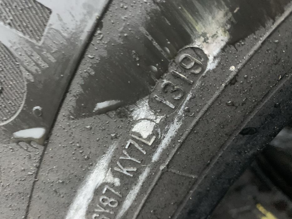 X63. 295/80/22,5 Continental Hybrid HS3