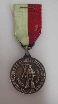Medalha da Escola de Alunos Marinheiros