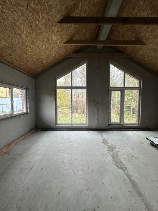 Продаж будинку з ділянкою 10 сот на Троещині, вул. Нікіфора Дровняка