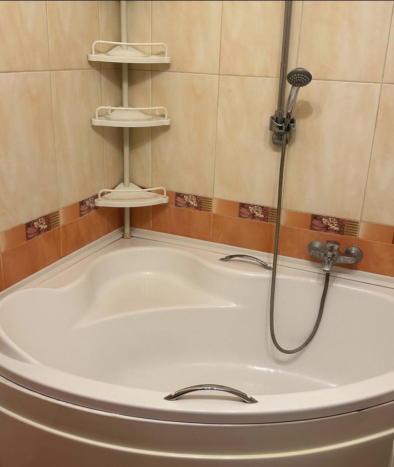 Продається 1 кімнатна квартира в Хмельницькому