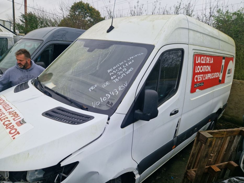 Mercedes sprinter 907 , 2019 karoserja