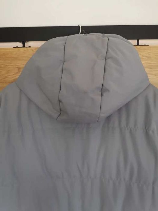 Jak nowy szary pikowany długi płaszcz, zimowy, rozm.M/L/XL