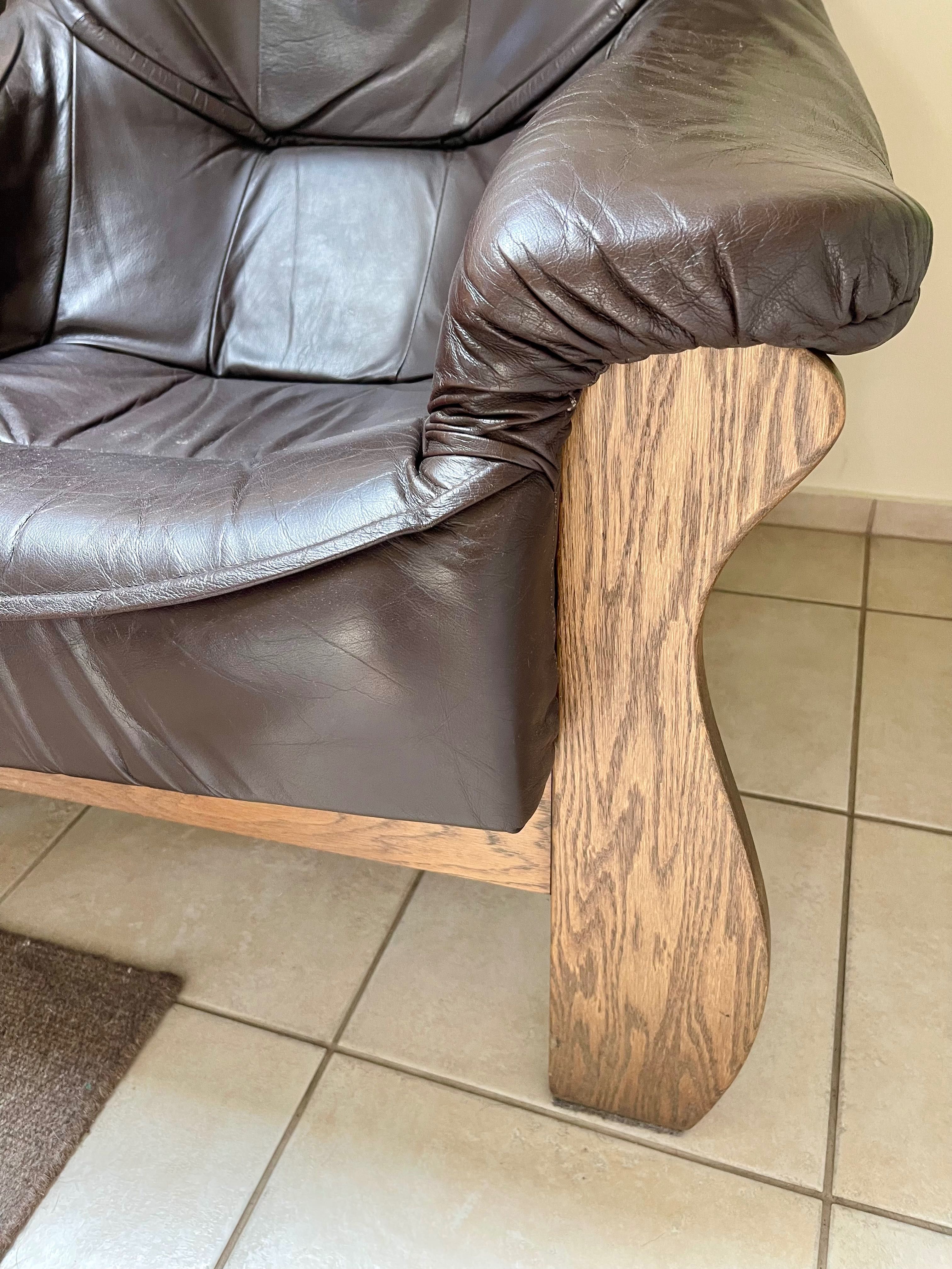 Skórzany zestaw wypoczynkowy  Sofa, dwa fotele.