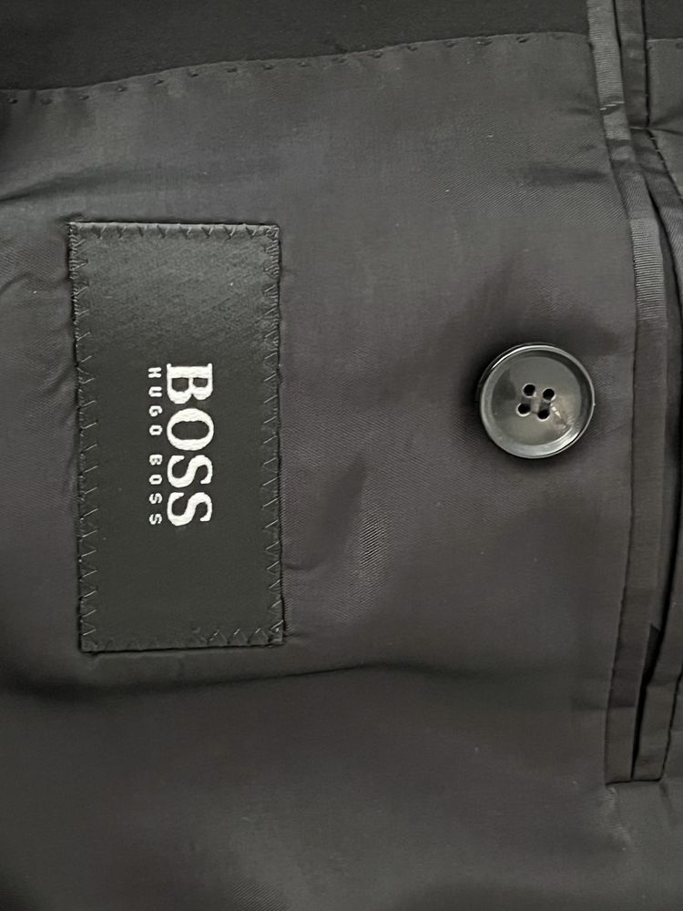 HUGO BOSS -płaszcz męski