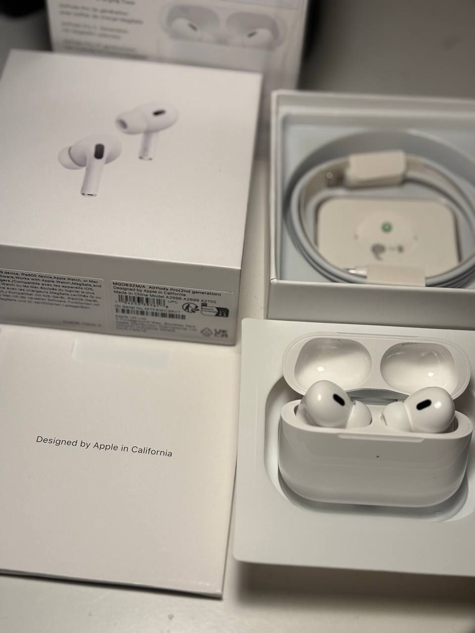 Sprzedam AirPods pro 2 nowe typ C zaplombowane