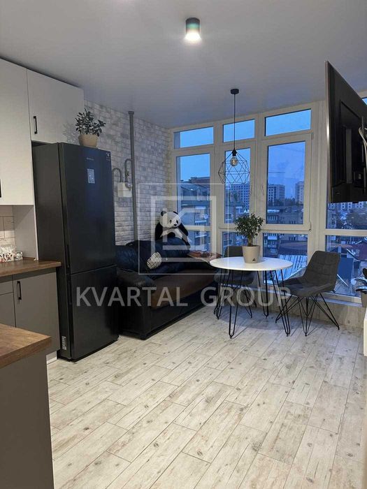 Продаж квартири в центрі міста МІНІМАЛЬНЕ ОФОРМЛЕННЯ