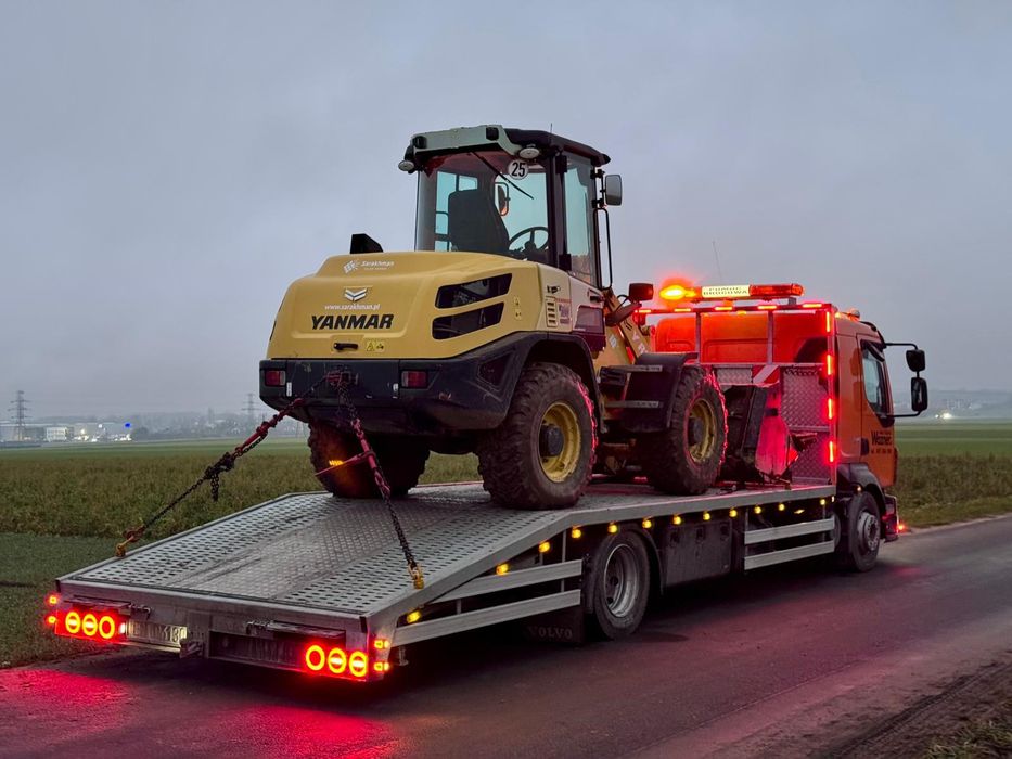 Transport maszyn, ciągników, przyczep, samochodów, laweta