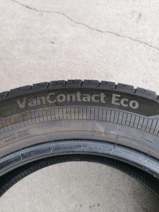 Paea opon 215/60R17C 109/107T Continental VanContact Eco #