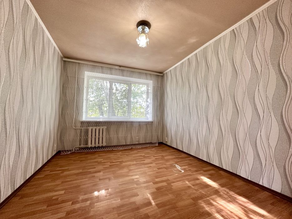 Продажа 4к квартиры 65м р-н пр. КИРОВА Отличное состояние
