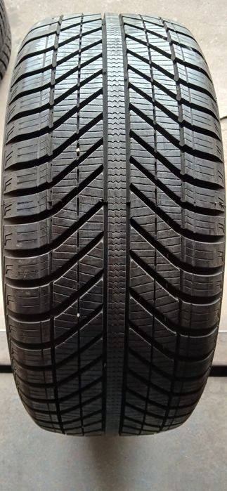 225/50/17 GOODYEAR Vector 4Seasons