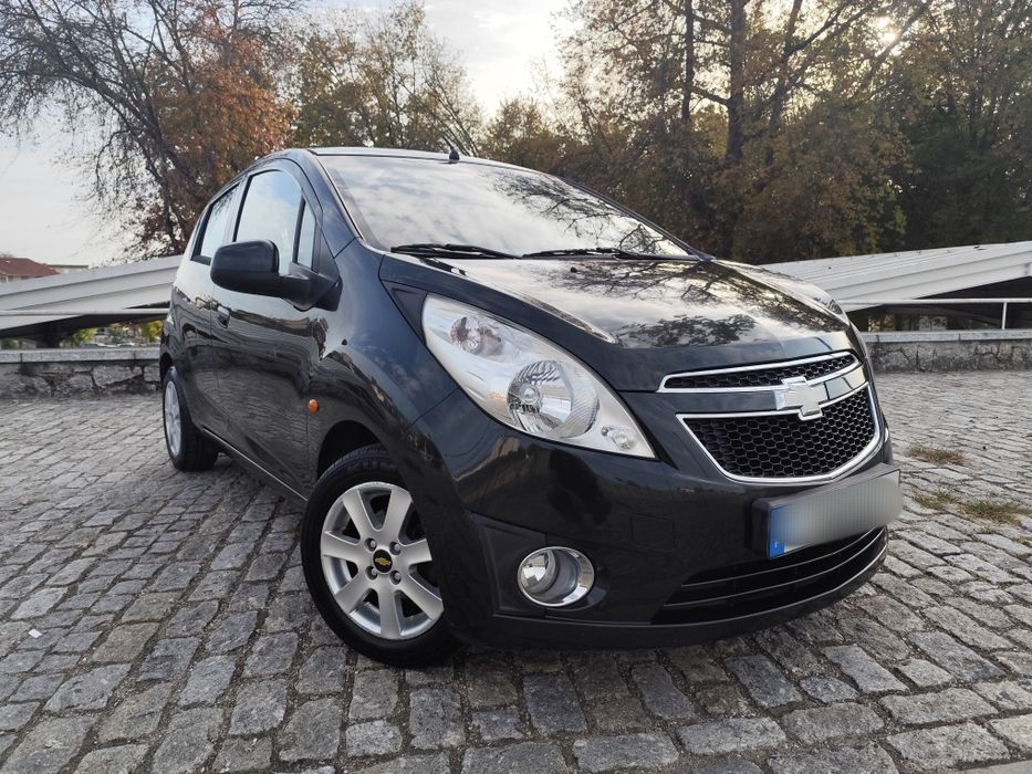 Vendo Chevrolet Spark 1.0 LS
Carro super económico e versátil. 
Em b
