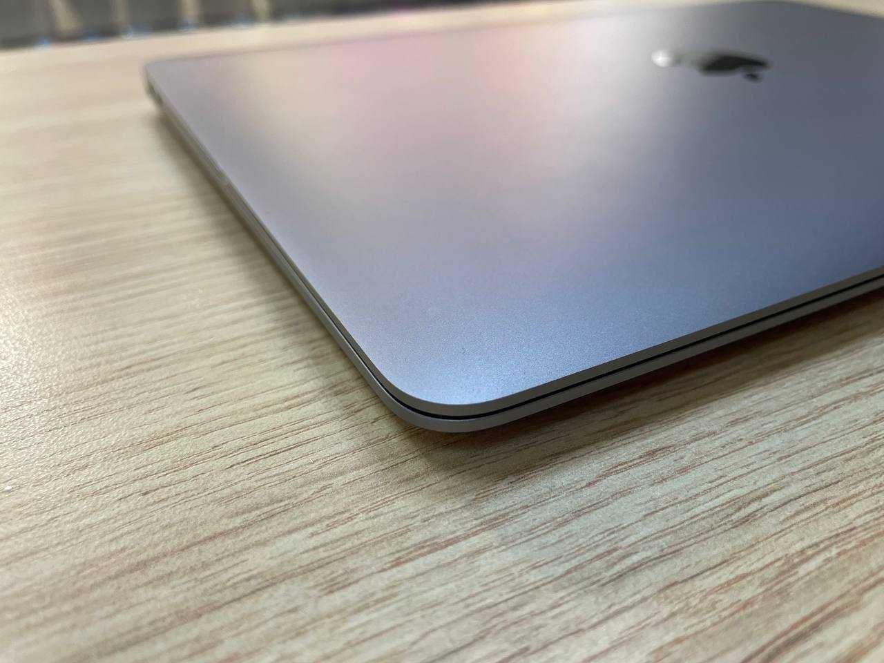 MacBook Air 13 2020  i5/16Gb/512Gb SSD