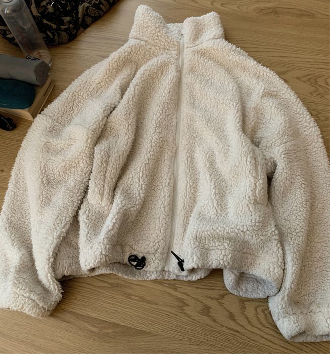 Куртка коротка шубка