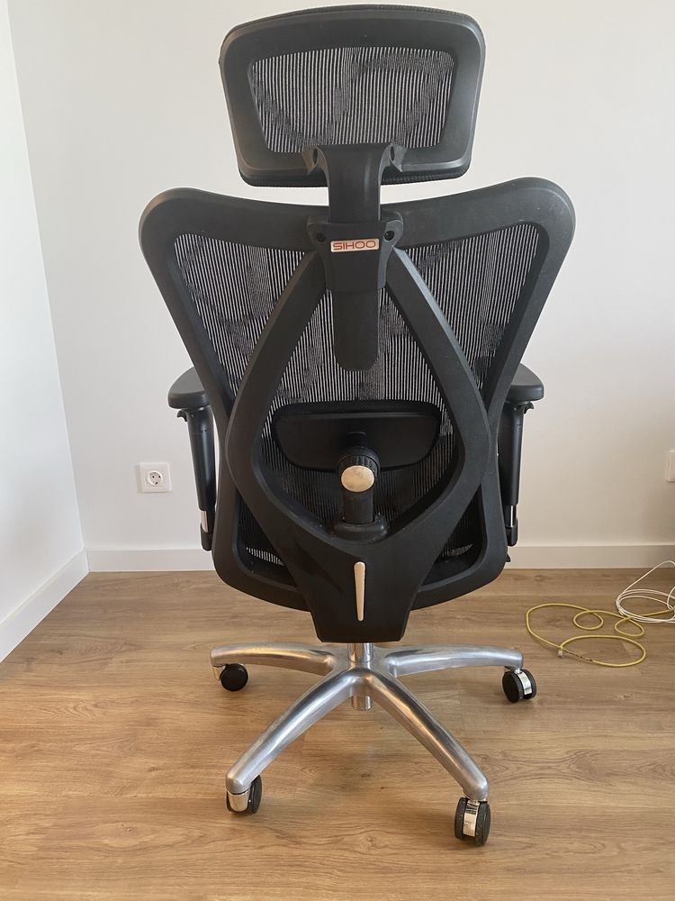 SIHOO Cadeira Ergonómica Escritório Encosto Alto 3D com Apoio Lombar