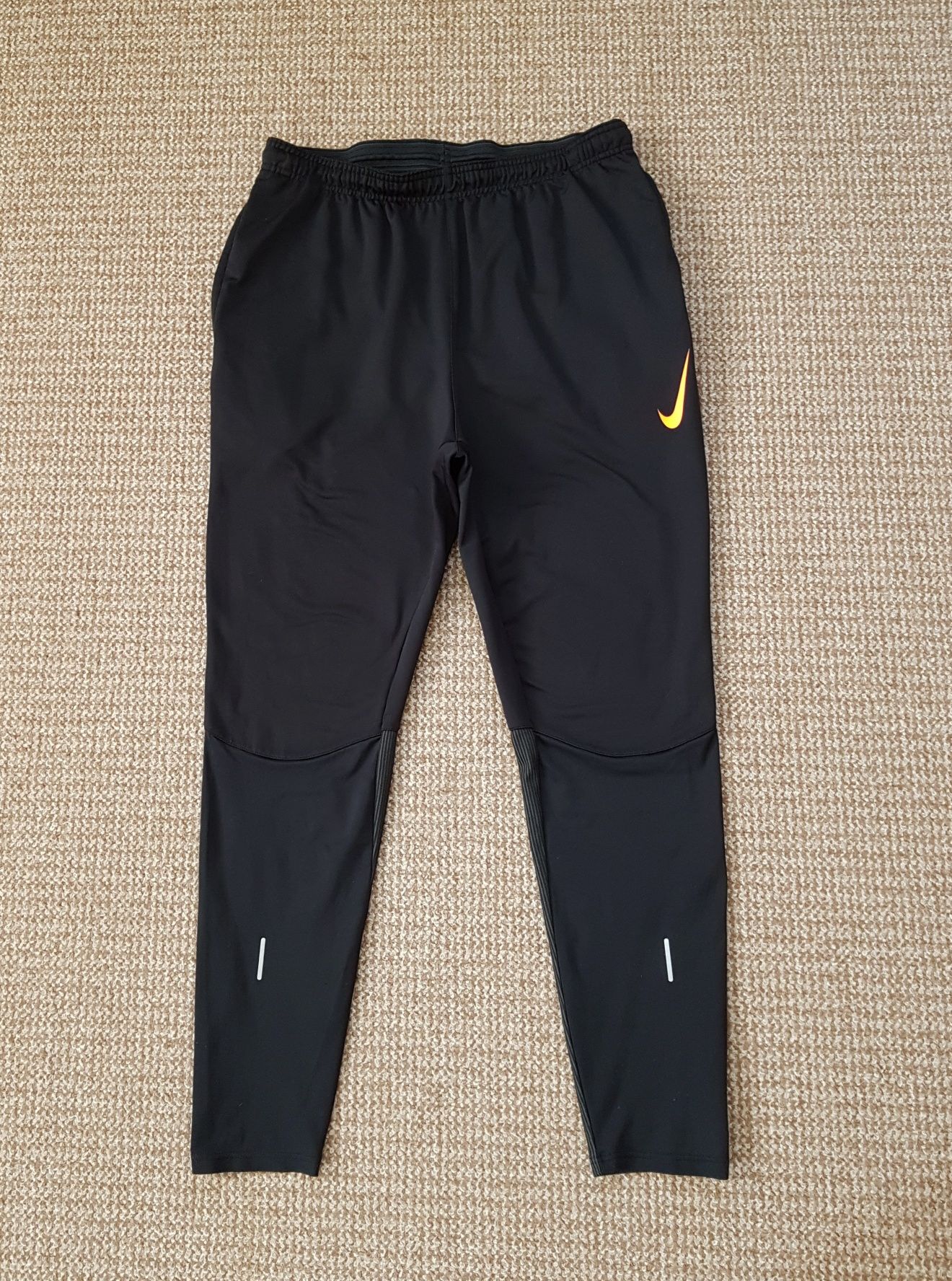 Nike therma-fit strike спортивные штаны оригинал L