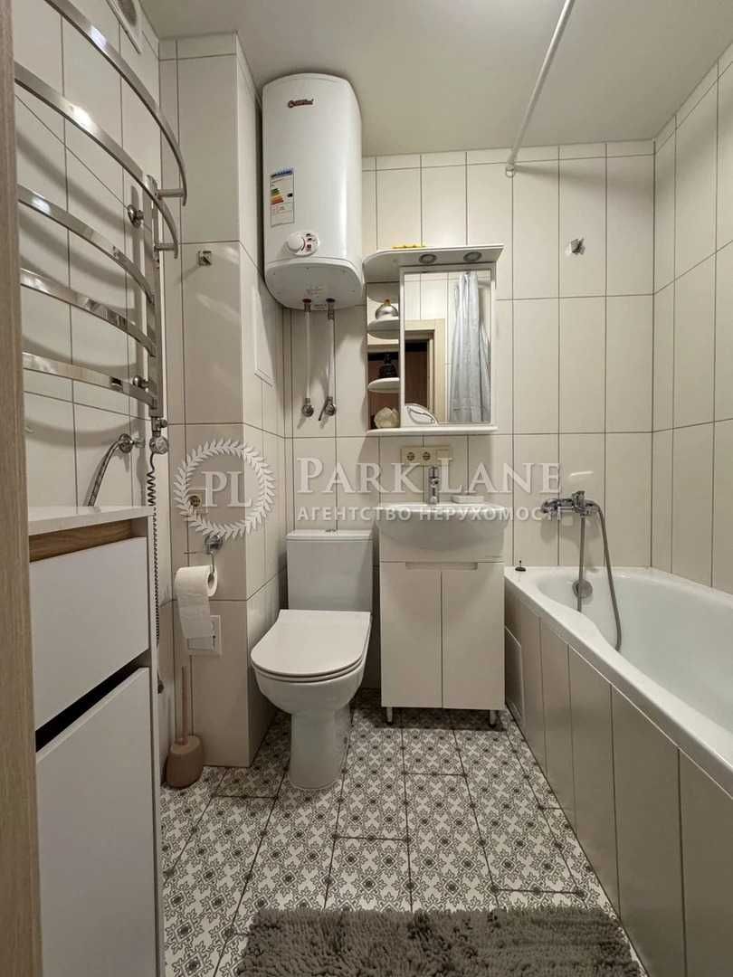 КПІ, квартира з ремонтом, центр, Молдавська 5, без %
