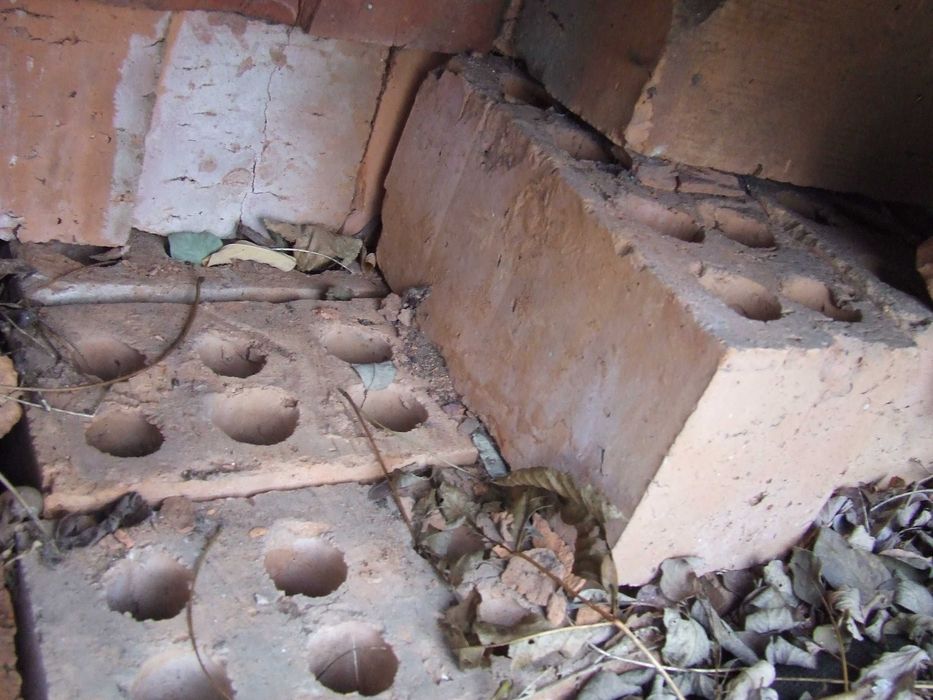 Cegła dziurawka ceramiczna