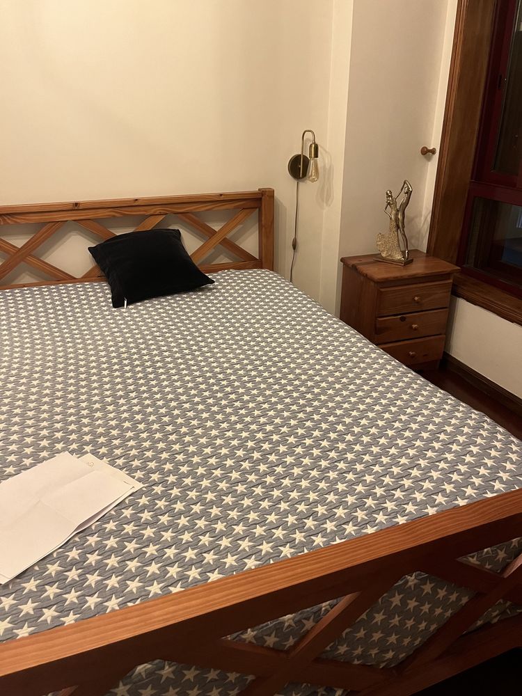 Quarto de casal completo em madeira maciça
