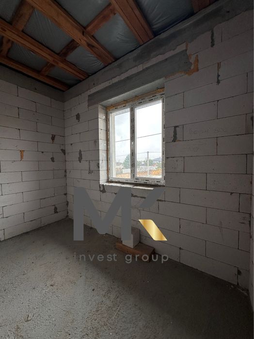 Будинок 2-поверховий із терасою та балконом — Дмитрівка.