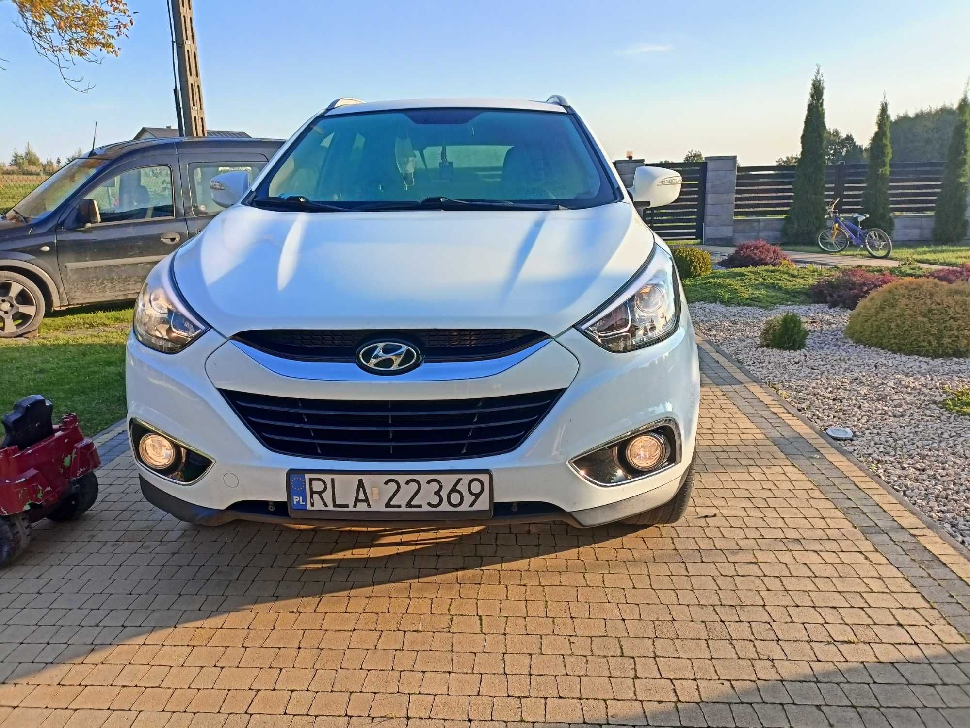 HYUNDAI IX35 Z gazem
