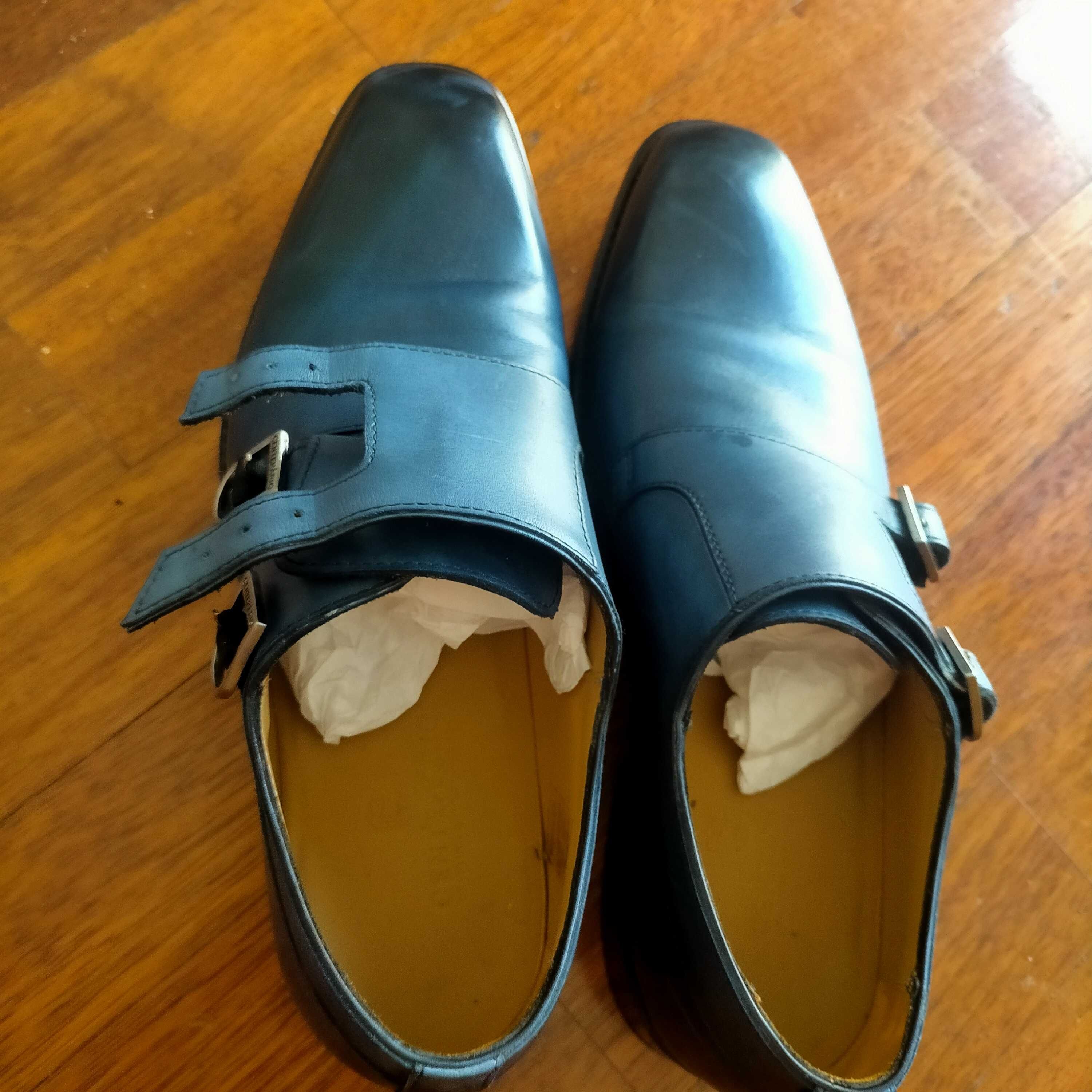 Sapatos Centenario Tamanho 41