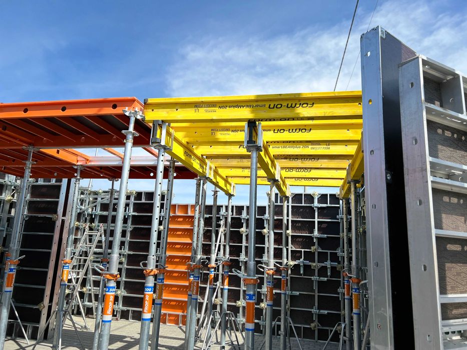 Płyta Bauframe-Alu 90x300 szalunek budowlane płyty sklejka brzozowa