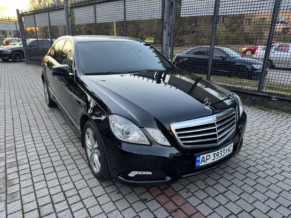 Mercedes Benz 212 3.0 Офіційний Газ Бензин