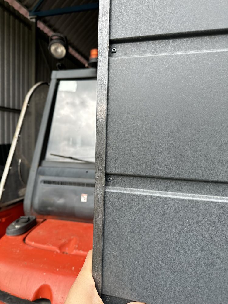 Blacha trapezowa T-7 kolor RAL 7016 Grafit Mat