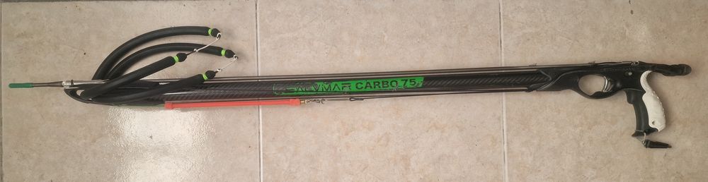 Salvimar carbono 75 com mais 1 arpão