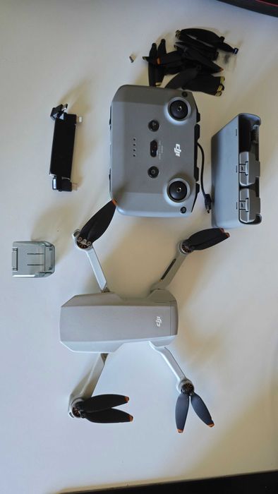 Dji mini 2  com 2 baterias e mala de trasporte