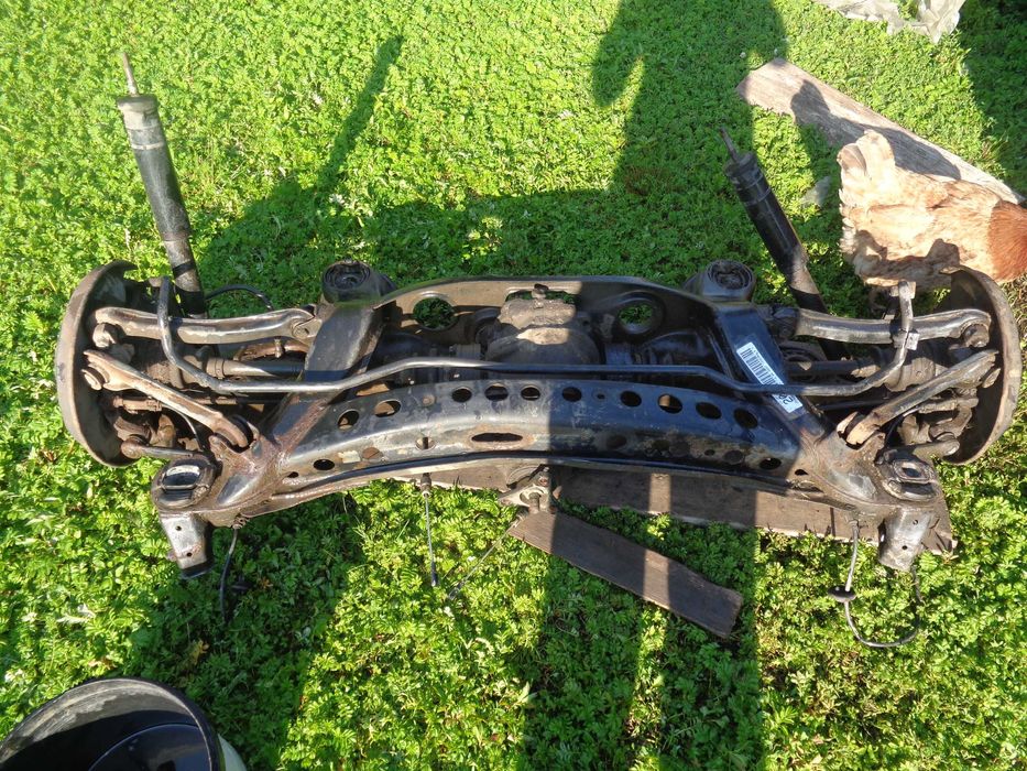 Балка W124 подвеска ричаги ступеці W124 підвіска ходова