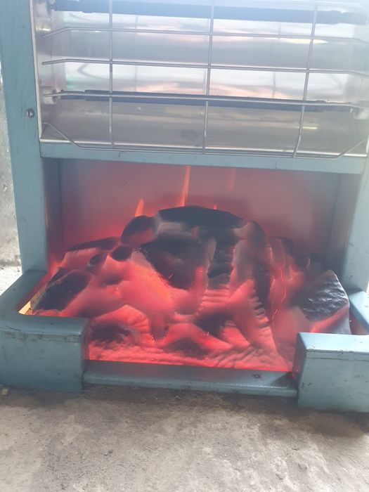 Kominek elektryczny