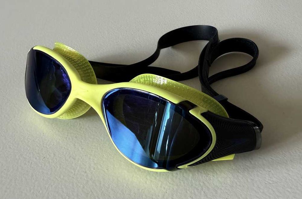 Speedo Biofuse 2.0 - profesjonalne okulary antyfog do pływania unisex