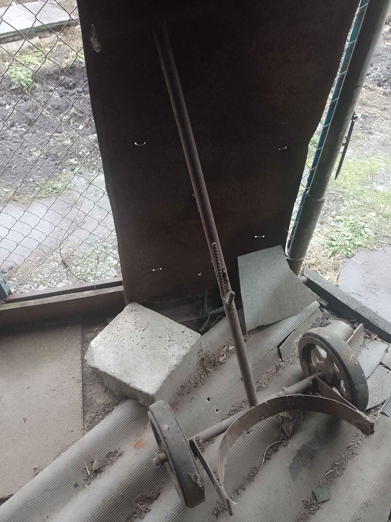 Продам тачку двухколёсную.