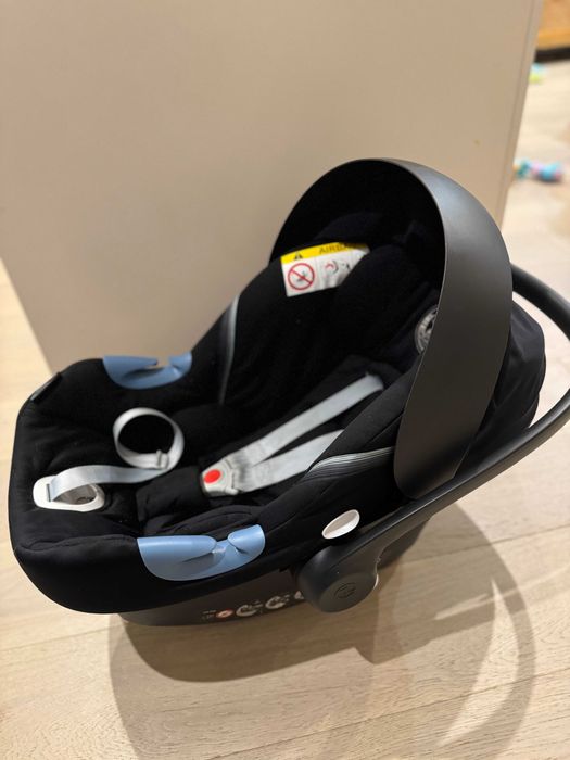 Fotelik samochodowy dla niemowląt Cybex Aton M