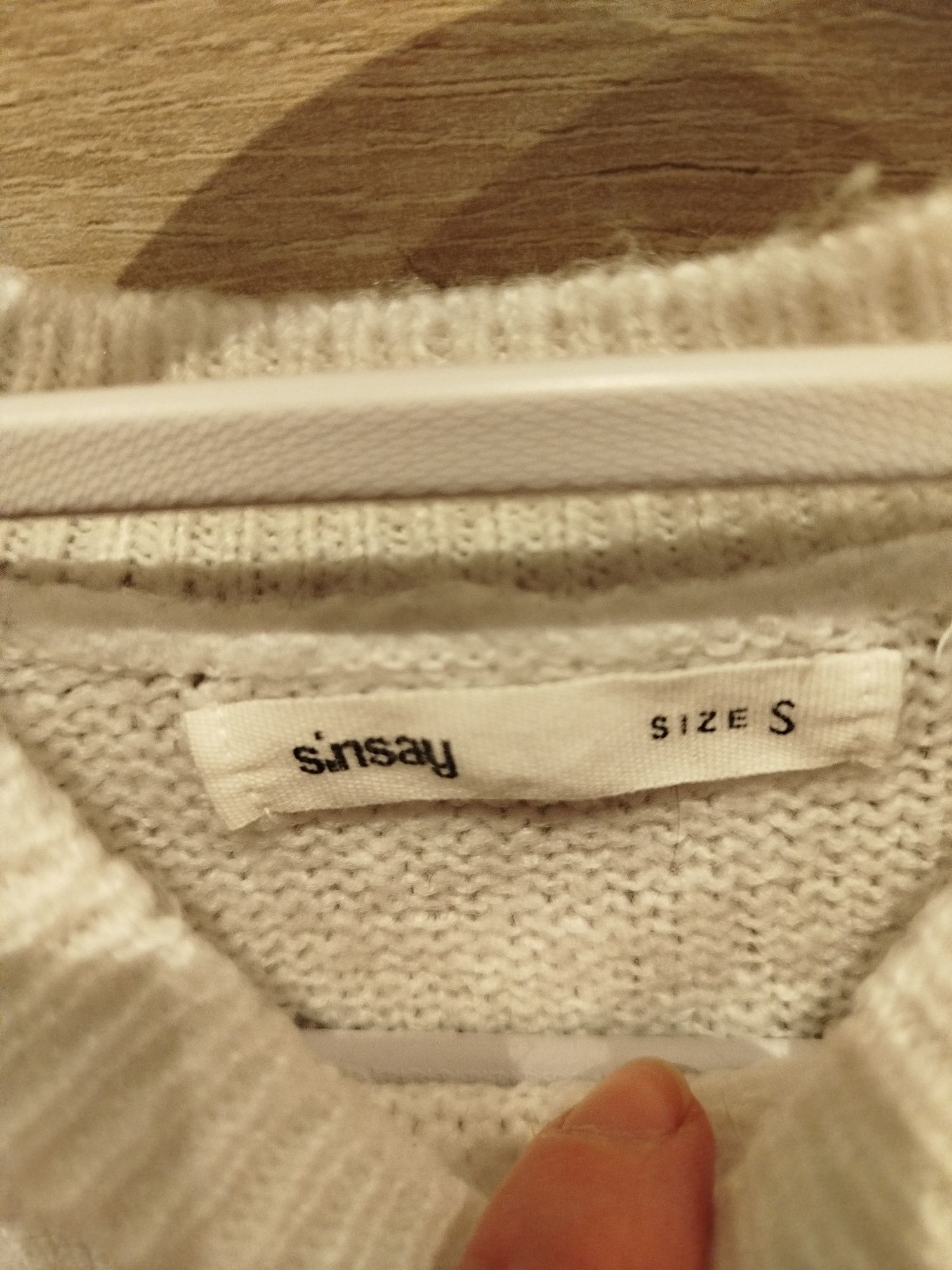 Sweter w paski oversize Sinsay S
