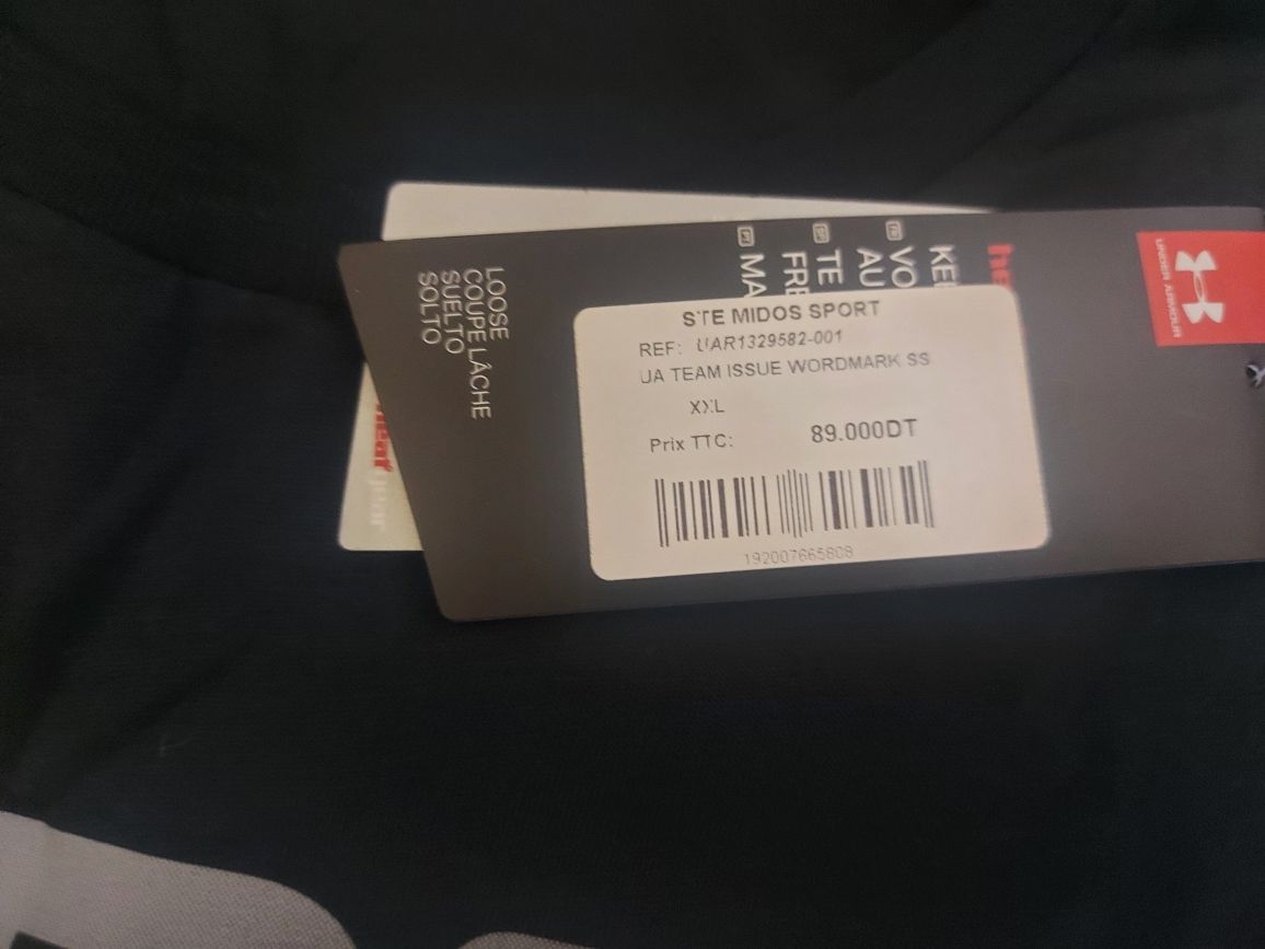 Предлагаю новую фирменную футболку Under Armour 2XL из Нидерландов!