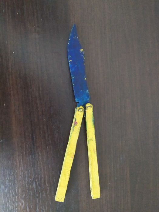 Деревяні вироби,ножі,пистолети