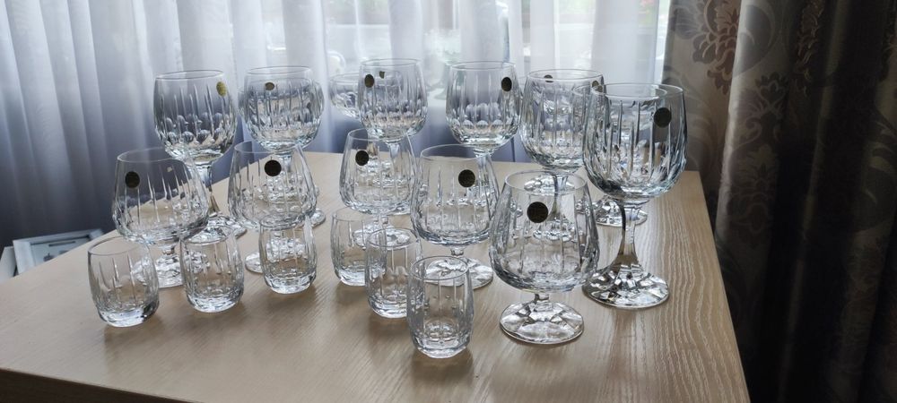 Рюмки хрустальние хрусталь бокали