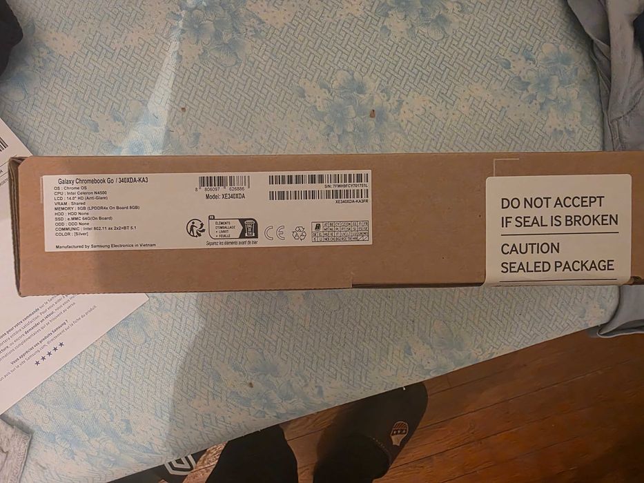 Galaxy Chromebook Go