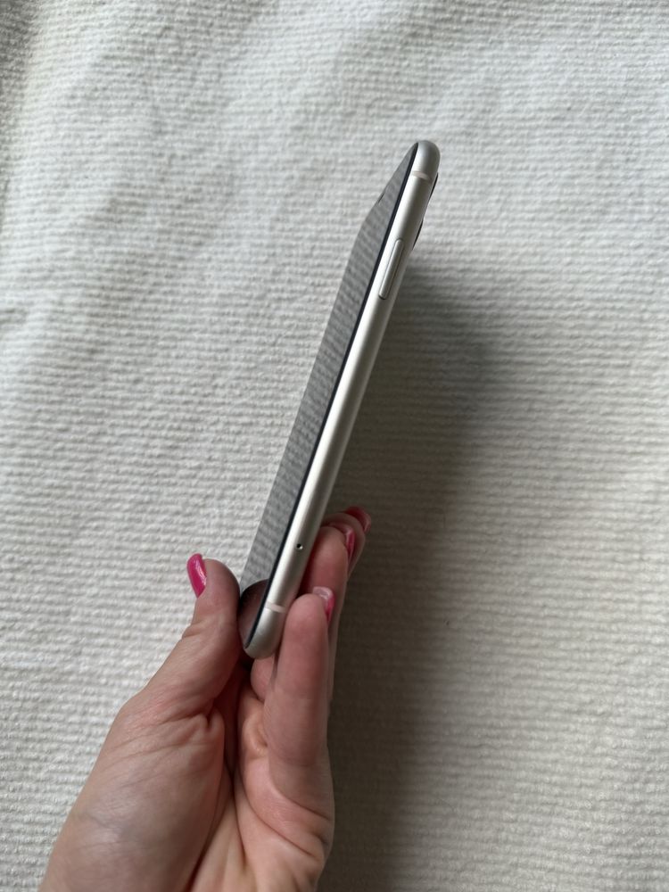 Iphone 11 64GB stan idealny