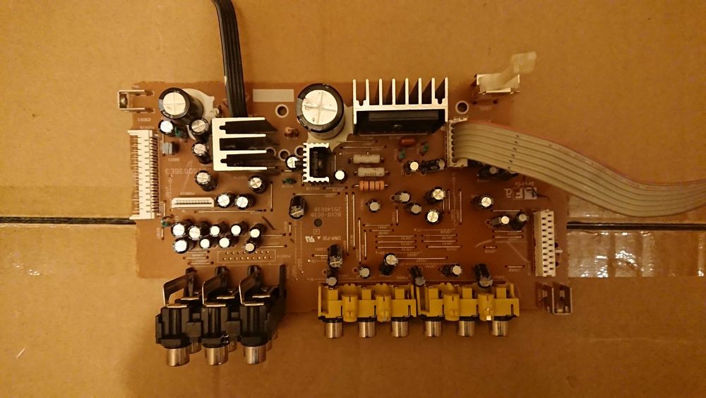 Amplituner Onkyo TX-SR607 płytka gniazda video