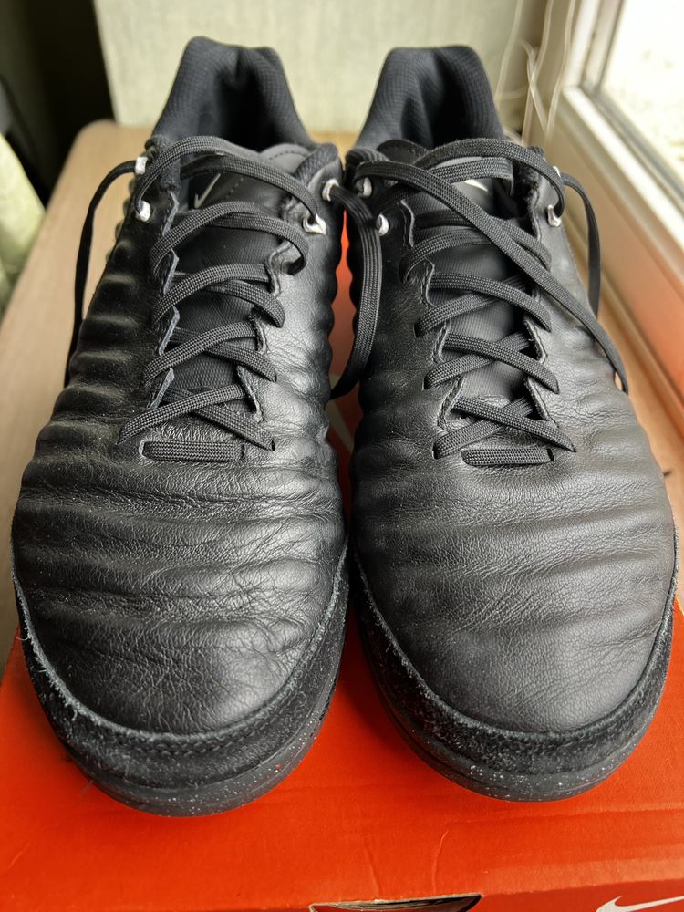 Футзалки Nike Tiempo Legend 7 Lunar Pro