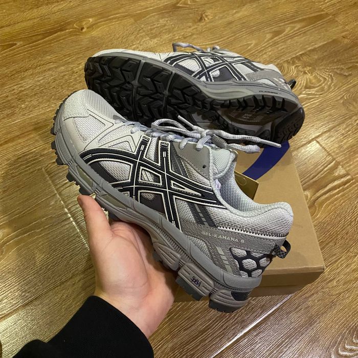 Кросівки ASICS Gel-Kahana 8