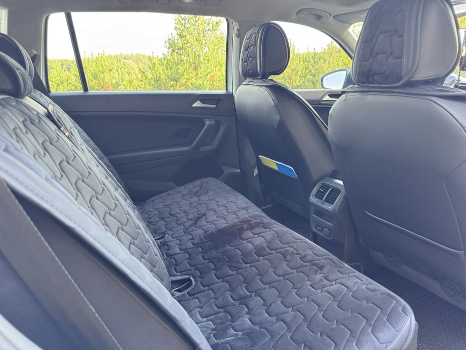 Volkswagen Tiguan R-Line MK2 Allspace