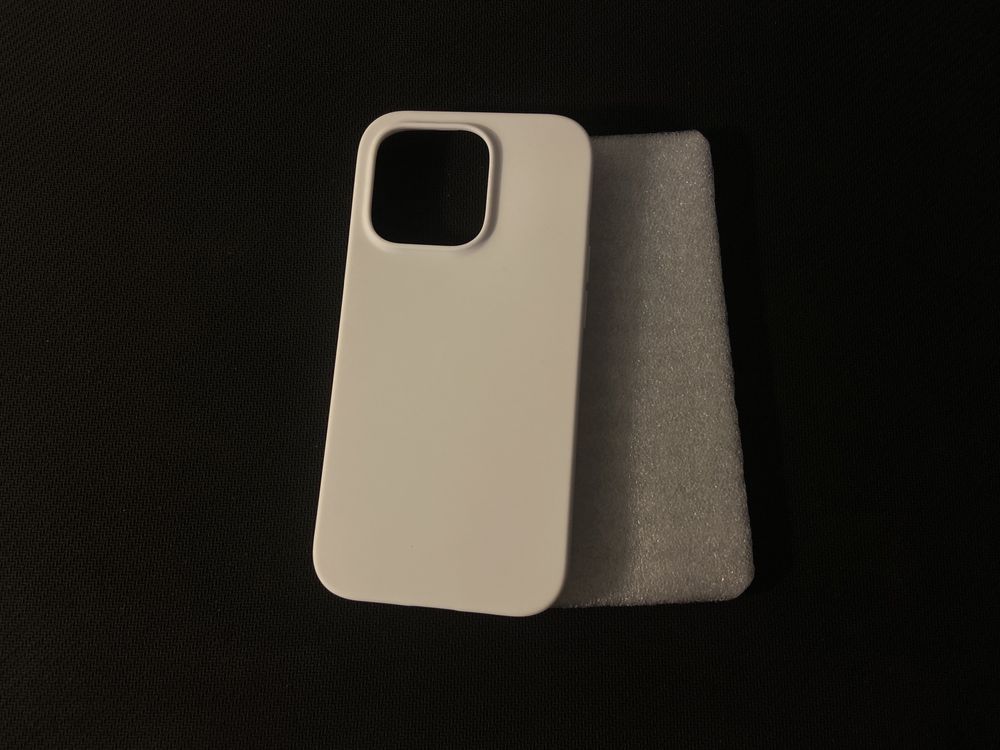 Capa iPhone 14 Pro - branco mate