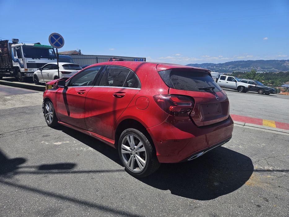 Mercedes-Benz Class A 200 CDi de 2017 para peças