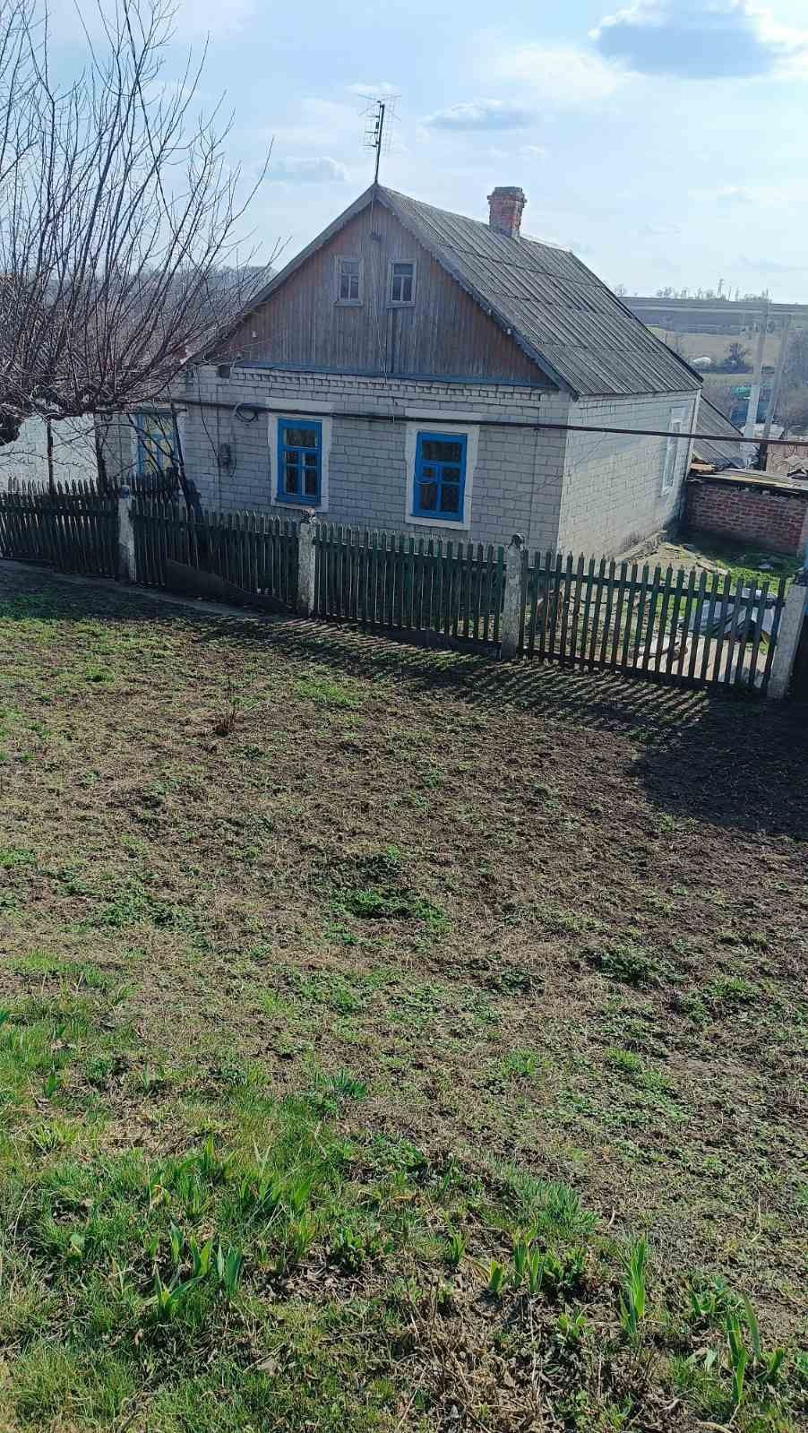 Продам будинок с.Відрадне