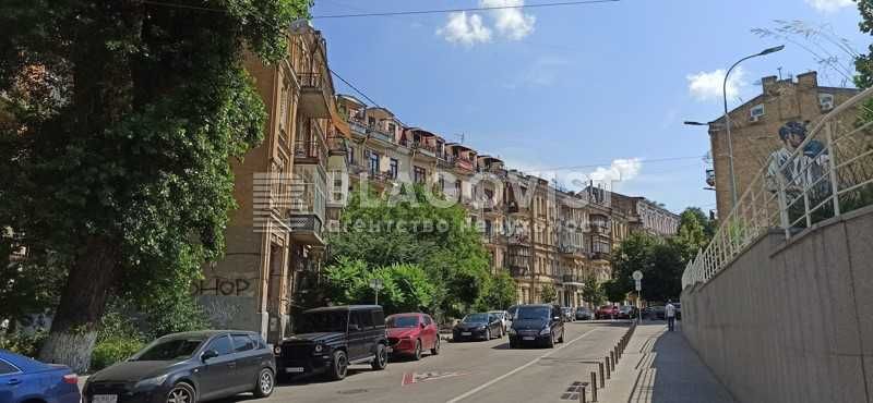 Ресторан ул Липинского  -   276 м кв