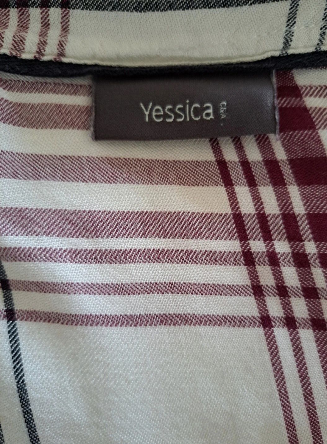 Blusa Yessica C&A L